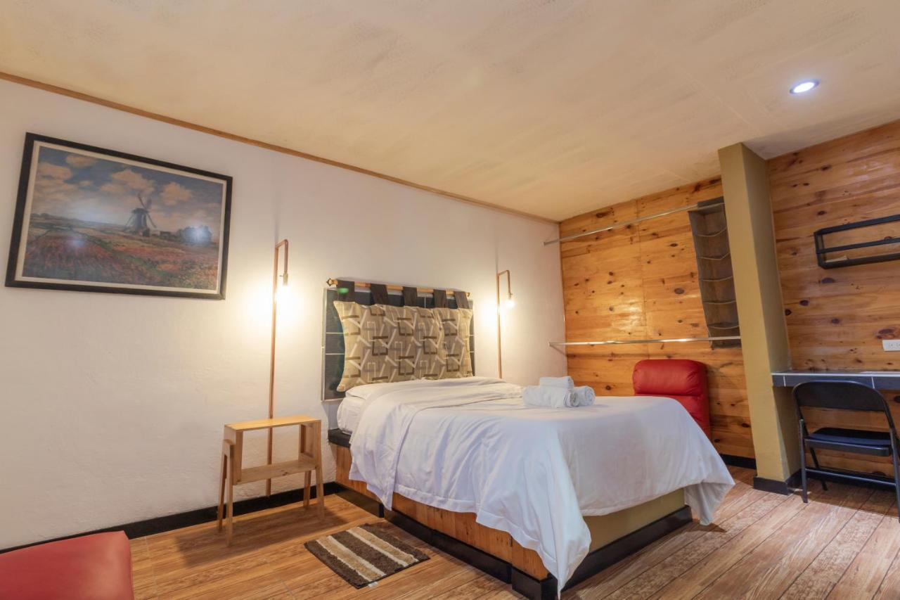 Pascual Inn Suites Чолула Экстерьер фото